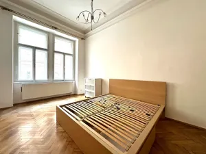 Pronájem bytu 2+1, Praha - Nové Město, Dittrichova, 65 m2