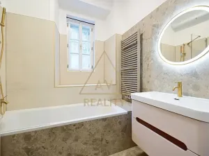 Pronájem bytu 2+kk, Praha - Staré Město, Haštalská, 58 m2