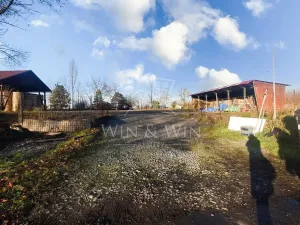 Pronájem komerčního pozemku, Praha - Horní Počernice, Ve žlíbku, 600 m2