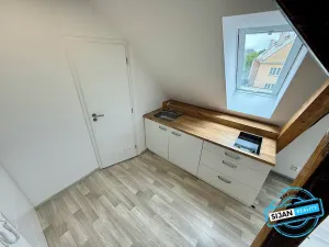 Pronájem bytu 1+1, Opava, Vančurova, 50 m2
