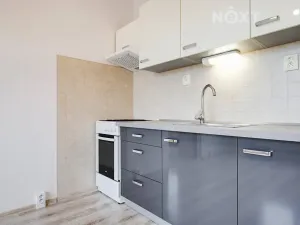 Pronájem bytu 1+1, Žatec, Javorová, 36 m2