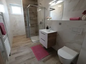 Pronájem bytu 4+kk, Luhačovice, Výsluní, 100 m2