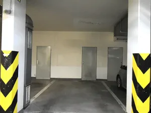 Prodej garážového stání, Praha - Kunratice, Velké Kunratické, 17 m2