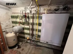 Pronájem rodinného domu, Hlásná Třebaň, K Černé Skále, 175 m2
