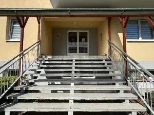 Pronájem bytu 2+kk, Pardubice, Dubová, 55 m2