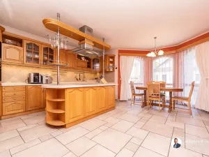 Prodej rodinného domu, Nechanice, Za Kulturním domem, 250 m2