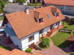Prodej rodinného domu, Osek, 192 m2