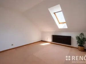 Prodej rodinného domu, Předklášteří, Uhrova, 226 m2