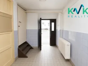 Prodej výrobních prostor, Toužim, Karlovarská, 185 m2