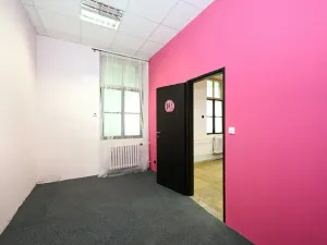 Pronájem restaurace, Hradec Králové, Pospíšilova, 159 m2