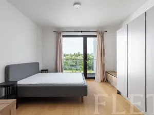 Pronájem bytu 1+kk, Praha - Hrdlořezy, V třešňovce, 36 m2