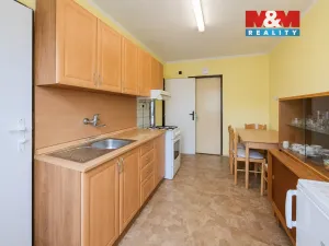 Prodej bytu 2+1, Lomnice - Týn, Mánesova, 71 m2