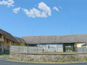 Prodej zemědělské usedlosti, Křesetice, 600 m2