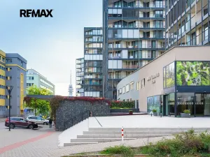 Pronájem bytu 3+kk, Praha - Žižkov, Ke kapslovně, 107 m2