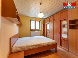 Prodej bytu 2+kk, Karlovy Vary - Bohatice, Jáchymovská, 61 m2