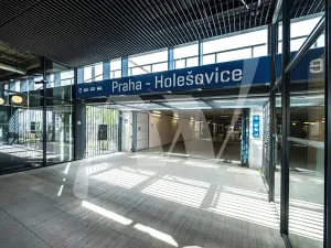 Pronájem kanceláře, Praha - Holešovice, Pod dráhou, 1208 m2