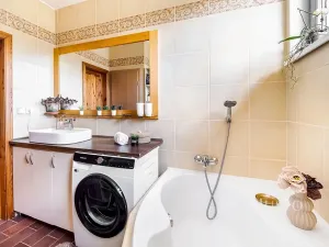 Prodej bytu 4+kk, České Budějovice, Komenského, 79 m2