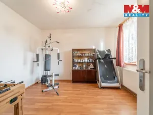 Prodej rodinného domu, Lochovice, 180 m2