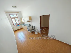 Pronájem bytu 2+1, České Budějovice, Pražská tř., 72 m2