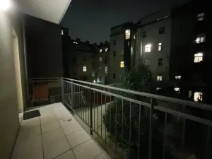 Pronájem bytu 1+kk, Praha - Vršovice, Sevastopolská, 33 m2