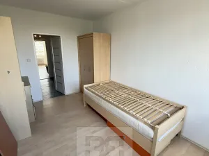 Pronájem bytu 3+kk, Kladno, Švýcarská, 76 m2