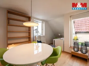 Pronájem bytu 5+kk, Hradec Králové, Velké náměstí, 112 m2