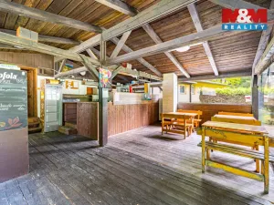 Prodej komerční nemovitosti, Nová Role - Mezirolí, 795 m2