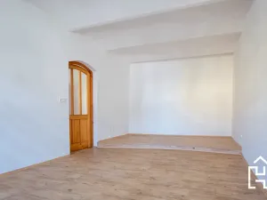 Prodej komerční nemovitosti, Přibyslav, Bechyňovo náměstí, 260 m2