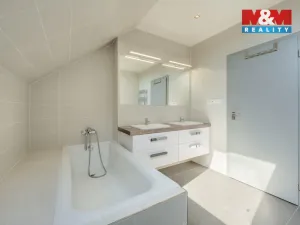 Prodej rodinného domu, Praha - Suchdol, K Roztokům, 160 m2