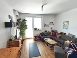 Pronájem bytu 2+kk, Praha - Kolovraty, K Říčanům, 49 m2