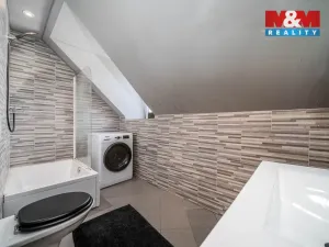 Prodej činžovního domu, Mařenice, 1190 m2