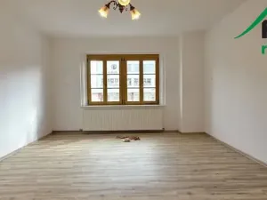 Pronájem bytu 3+1, Planá, 105 m2
