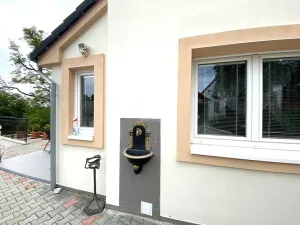 Pronájem rodinného domu, Klecany, Na vršku, 140 m2