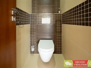 Prodej bytu 3+kk, Praha, Studnická, 93 m2