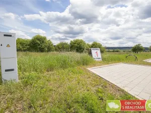 Prodej pozemku, Stolany, 1366 m2