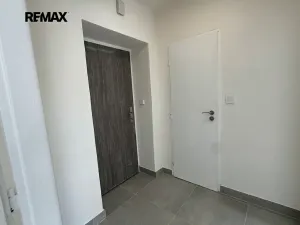 Pronájem bytu 1+1, Kladno, Sokolovská, 32 m2