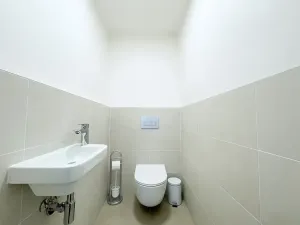 Pronájem bytu 3+kk, Praha, Počernická, 82 m2