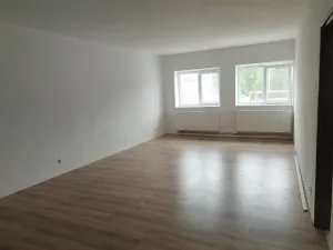 Pronájem kanceláře, Brno, Pod sídlištěm, 22 m2