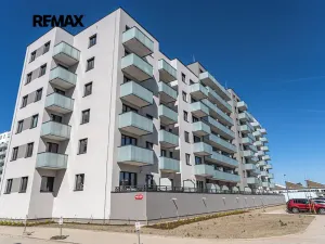 Pronájem bytu 1+kk, Praha - Hostivař, Arnošta Staňka, 29 m2