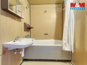 Prodej bytu 3+1, Tachov, Želivského, 72 m2