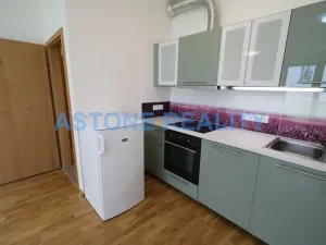 Pronájem bytu 2+kk, Praha - Strašnice, U hranic, 50 m2