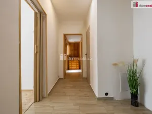 Prodej rodinného domu, Třebusice, 170 m2
