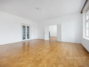Prodej bytu 3+1, Dvůr Králové nad Labem, Čechova, 141 m2