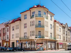 Pronájem bytu 3+kk, Hradec Králové, Šafaříkova, 99 m2