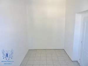 Pronájem kanceláře, Mělník, Legionářů, 105 m2