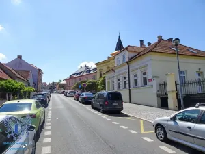 Pronájem kanceláře, Mělník, Legionářů, 105 m2