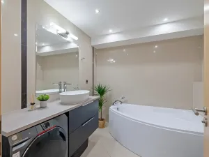 Prodej bytu 3+kk, Praha - Michle, U michelského mlýna, 180 m2