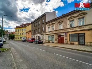 Pronájem bytu 2+1, Plzeň - Severní Předměstí, Na Roudné, 69 m2