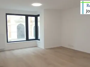 Pronájem bytu 2+kk, Jablonec nad Nisou, Jungmannova, 66 m2