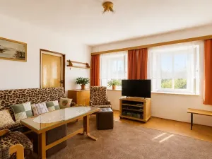 Prodej rodinného domu, Hraničné Petrovice, 207 m2